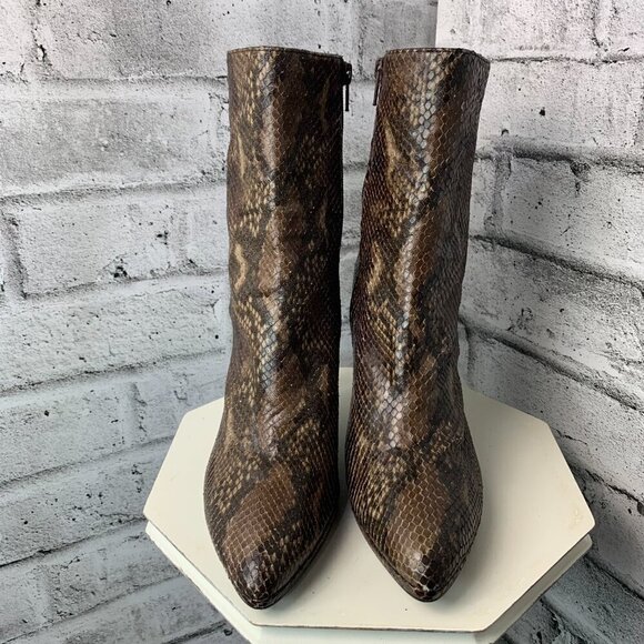 Stuart Weitzman Pointy Toe Snakeskin Leather High Stiletto Heel Booties - Picture 2 of 11